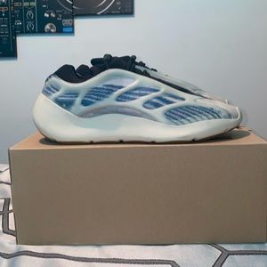 Yeezy 700 v3 kyanite